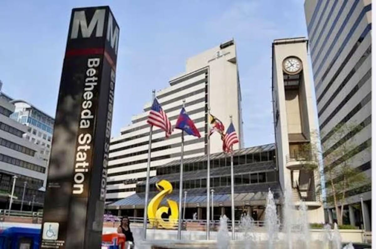 ADA Access - NIH & Walter Reed in Walking Distance, photo 5