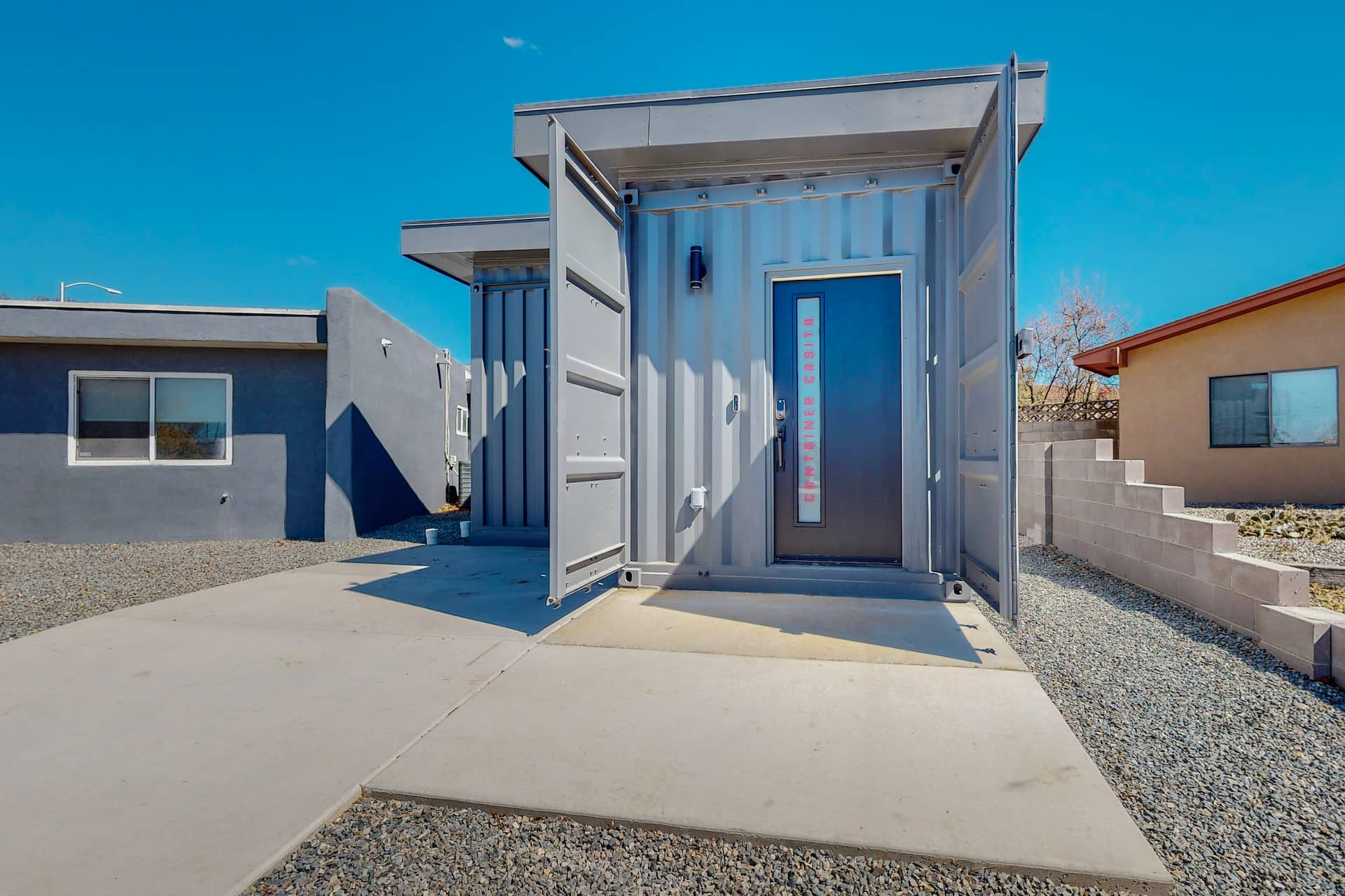 Casita Container w/ Hot Tub & King Bed On One Floor, photo 6