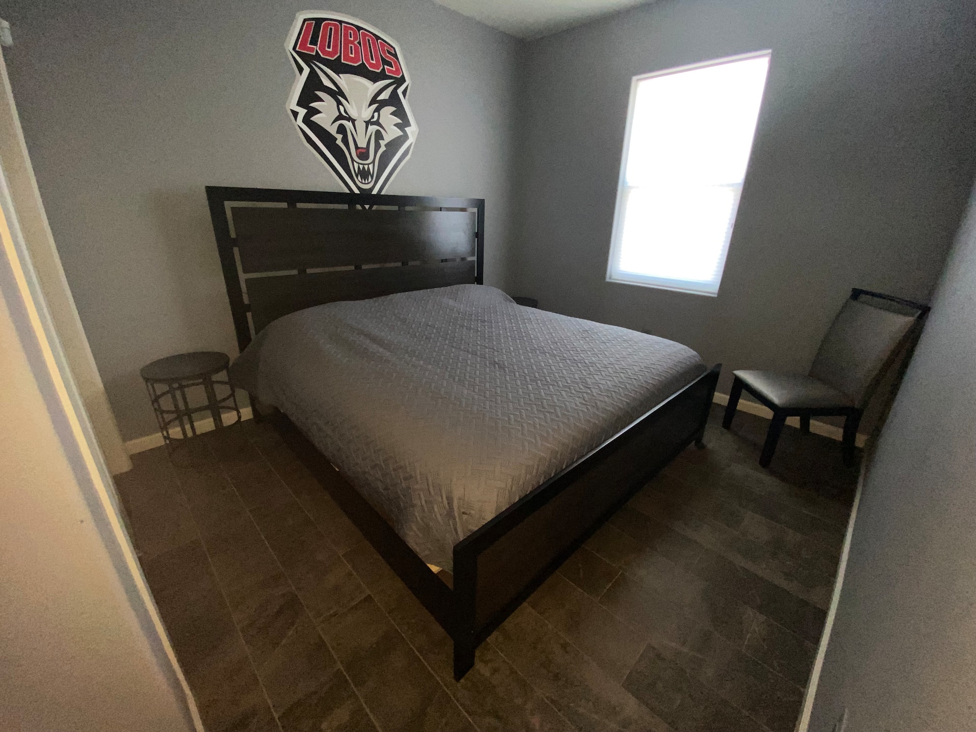 Hot Tub & 3 King Beds | Deluxe Uptown, photo 9
