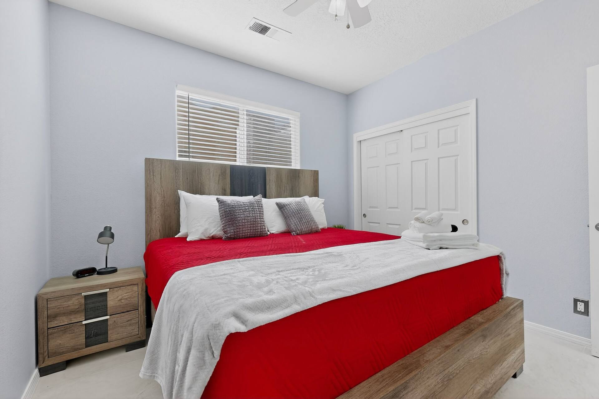 Hot Tub | Pet-Friendly | BBQ | Parking | 3BR Home, photo 6