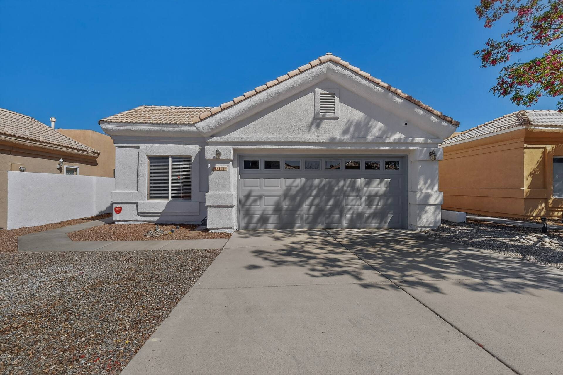 Hot Tub | Pet-Friendly | BBQ | Parking | 3BR Home, photo 7