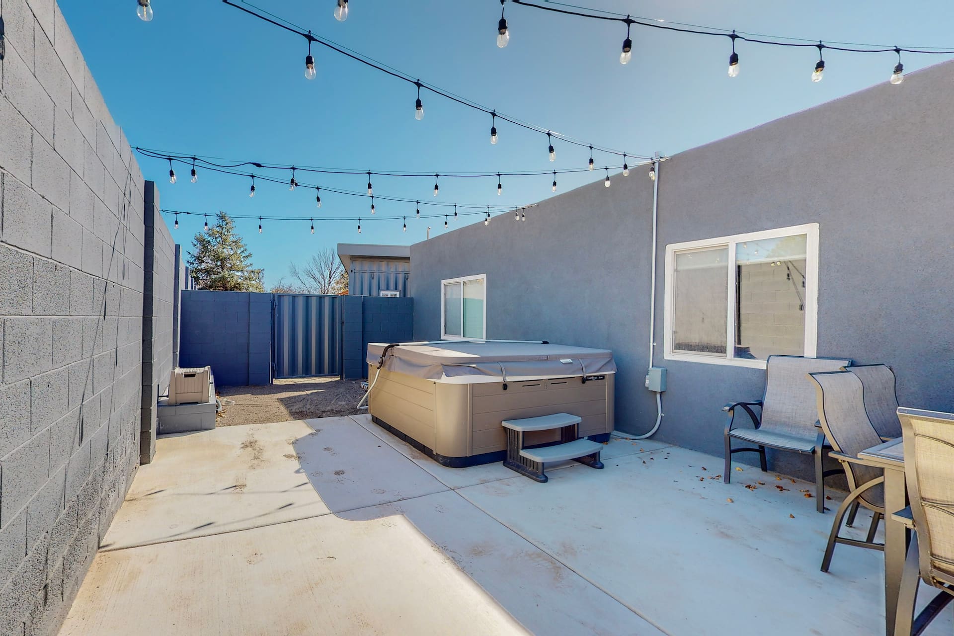 Hot Tub Beach House w/ Grill & 3 King Beds, photo 23