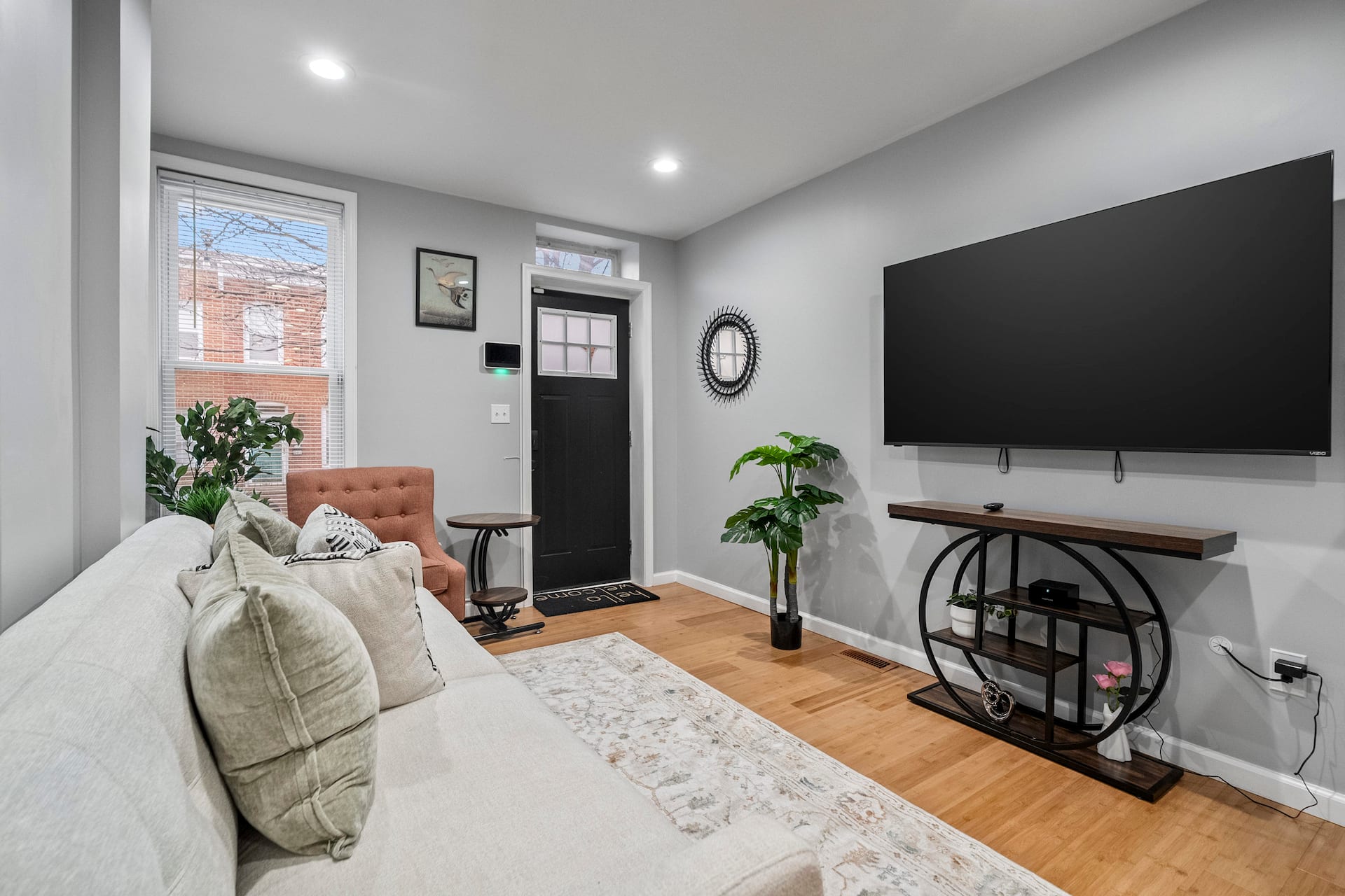 Walk to Orioles & Ravens Stadium | 3BR Home, photo 9