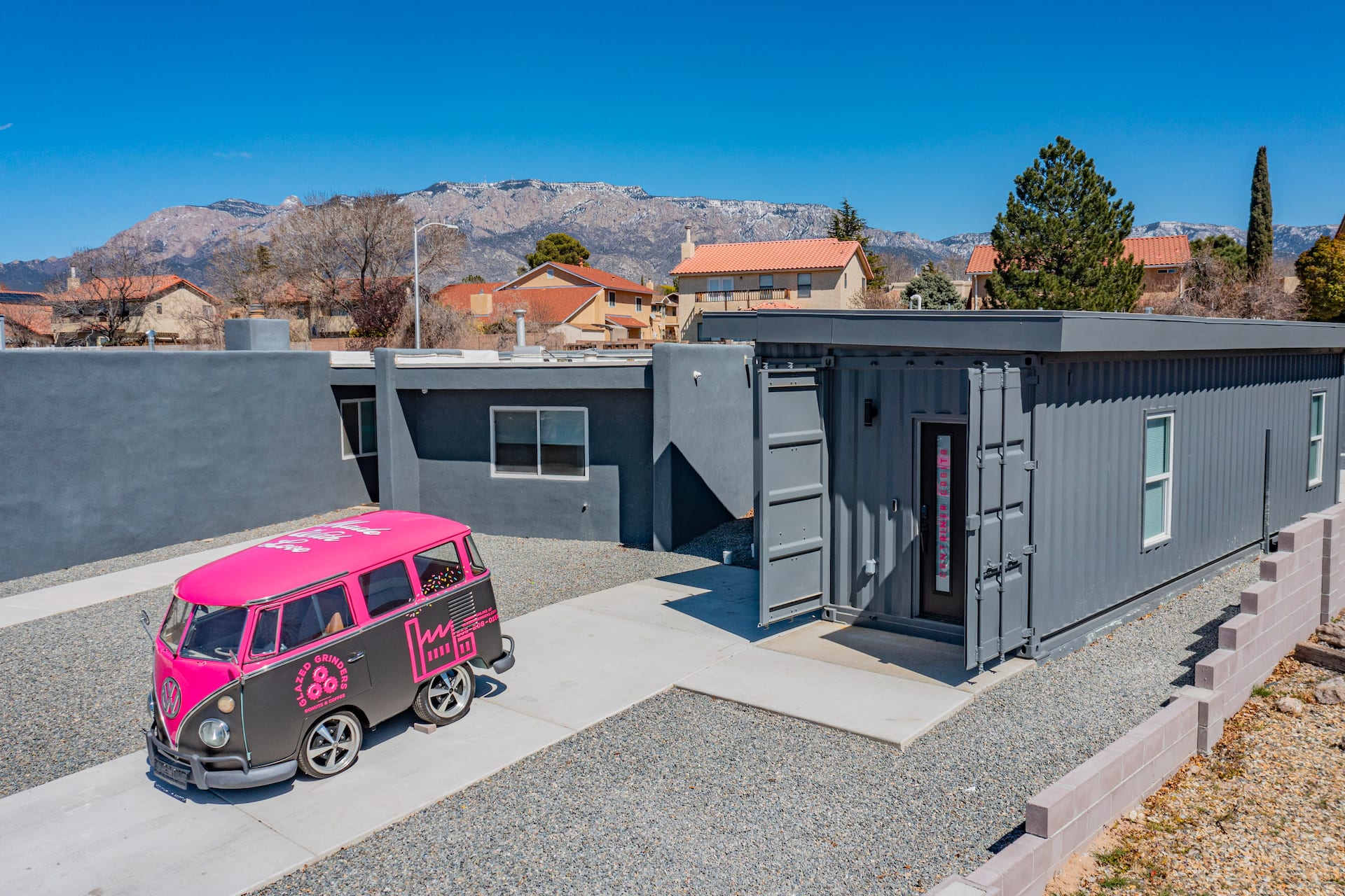 Casita Container w/ Hot Tub & King Bed On One Floor, photo 11