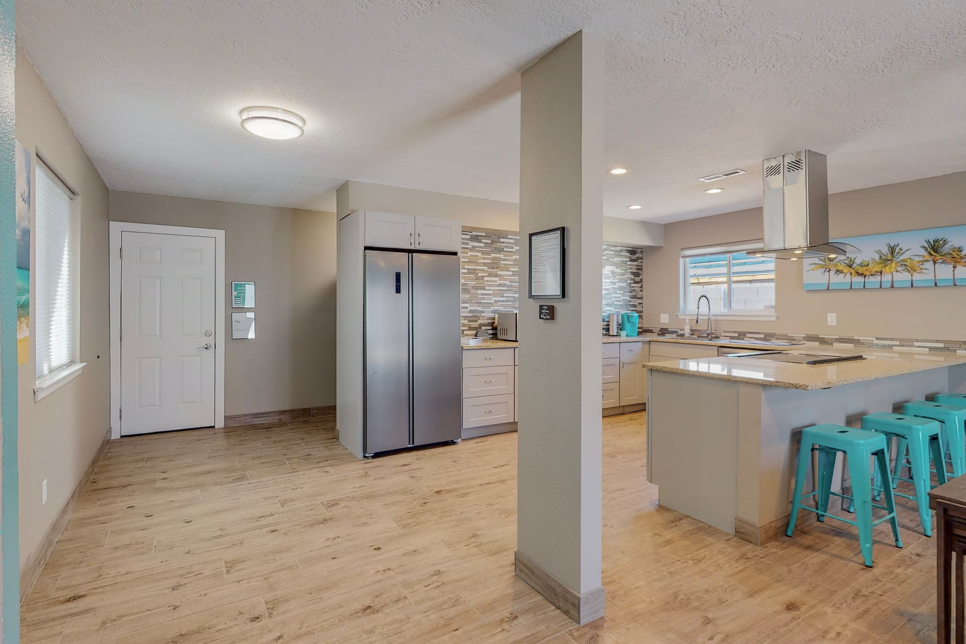 Hot Tub Beach House w/ Grill & 3 King Beds, photo 12