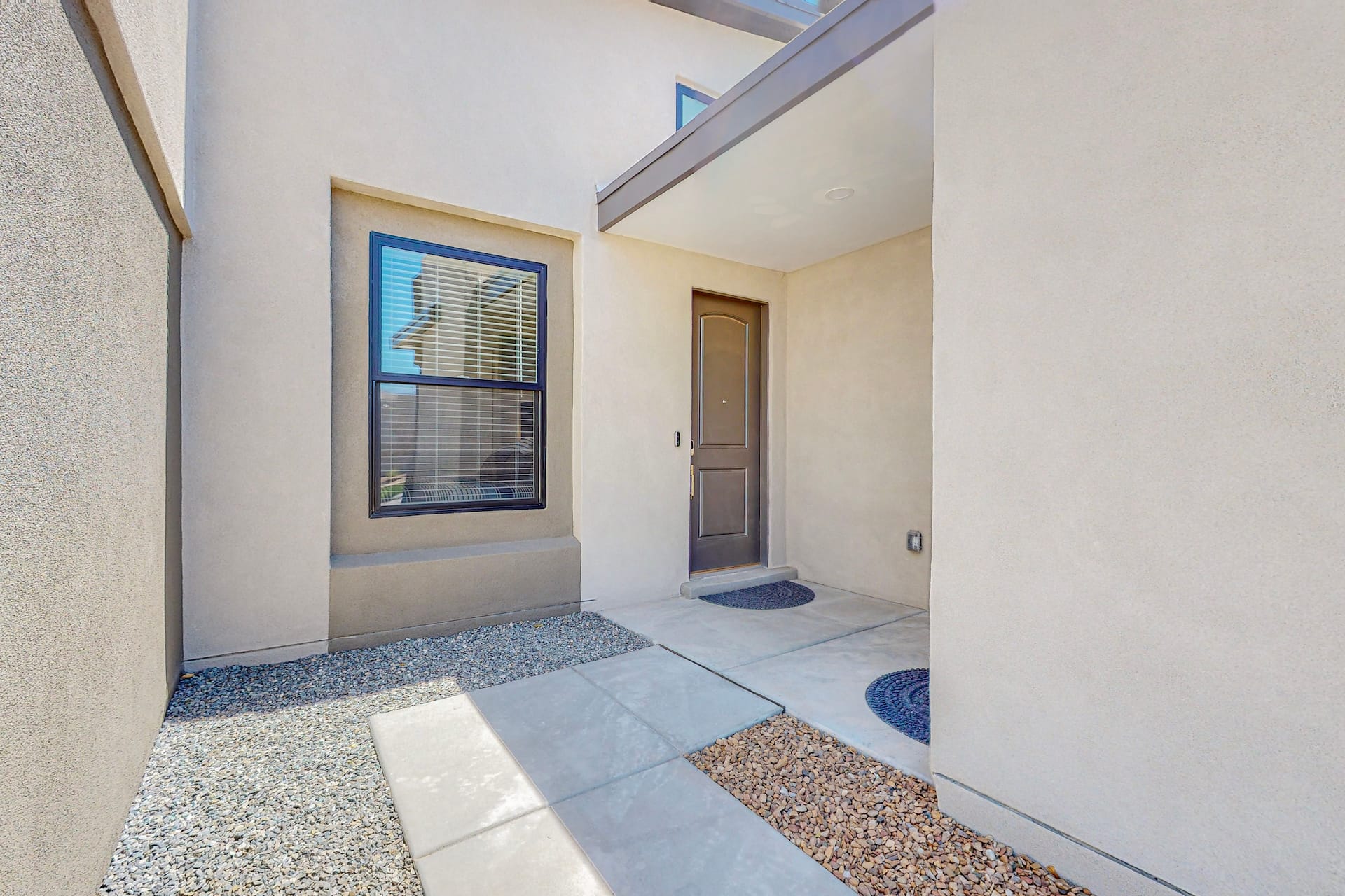 Luxurious Abode | Hot Tub & Rooftop Deck, photo 10