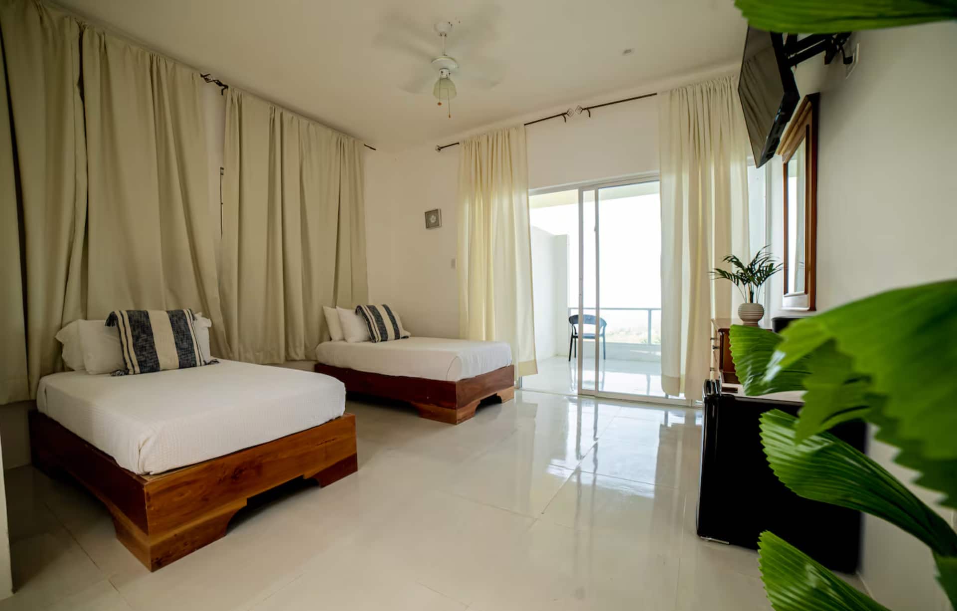 Pool & Jacuzzis | Negril Cliffs & Ocean View Hotel, photo 10